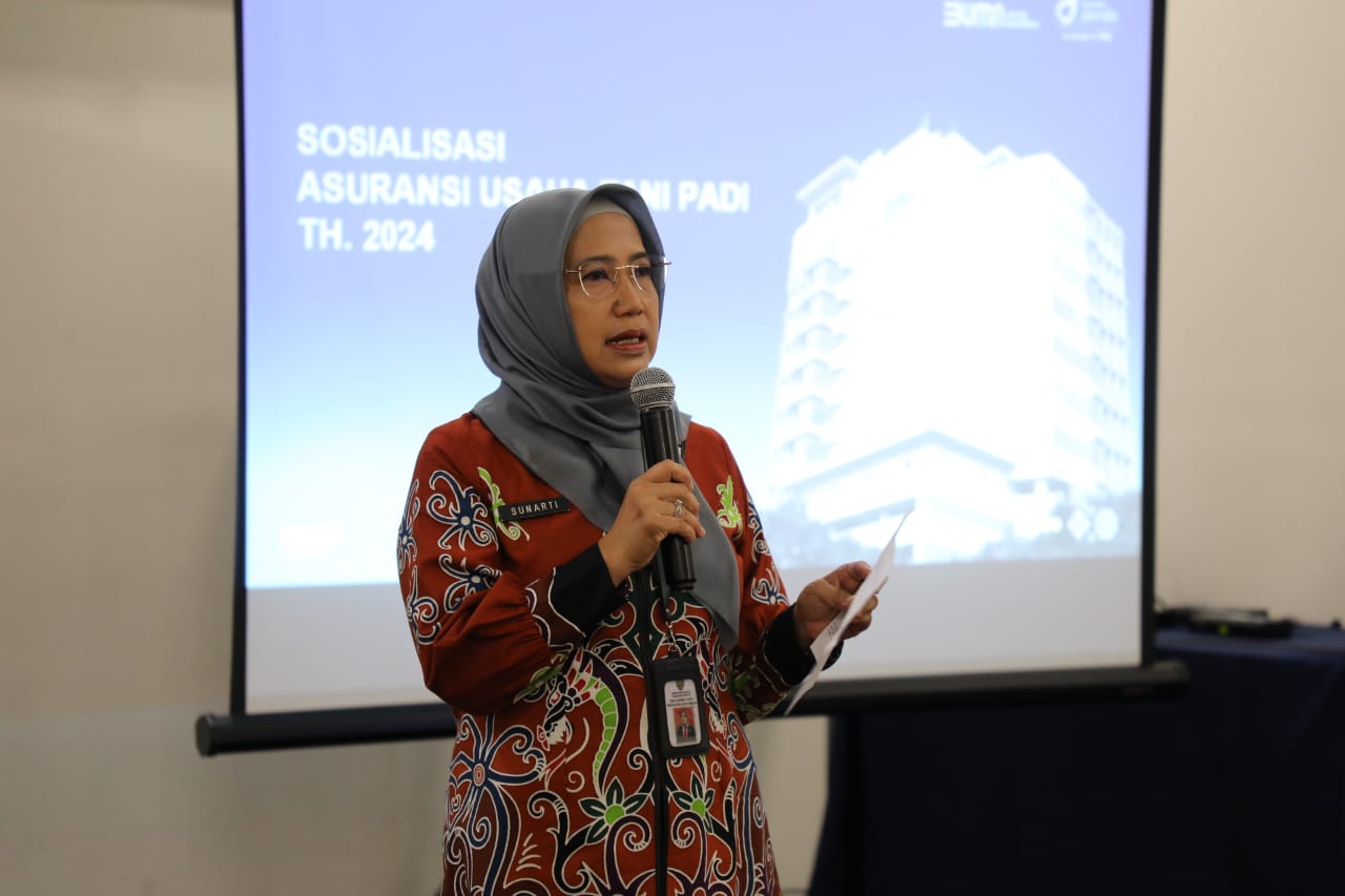 Penyerahan Klaim AUTP oleh Kepala Dinas TPHP Prov. Kalteng