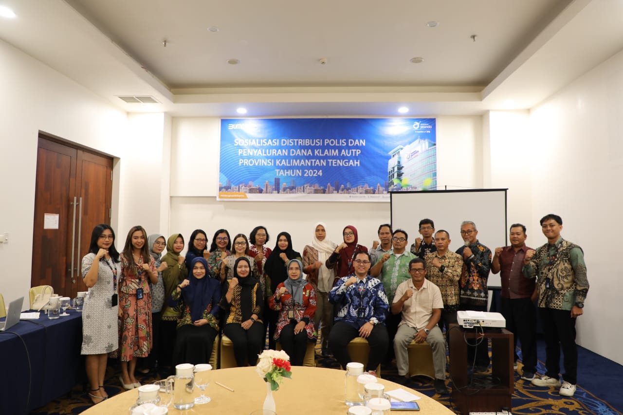Penyerahan Klaim AUTP oleh Kepala Dinas TPHP Prov. Kalteng