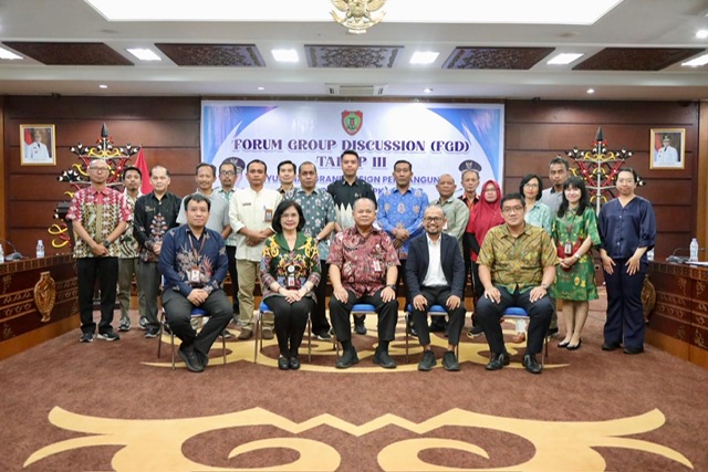 Plh. Asisten Pemkesra Maskur Buka FGD Tahap III Penyusunan GDPK 5 Pilar Provinsi Kalteng