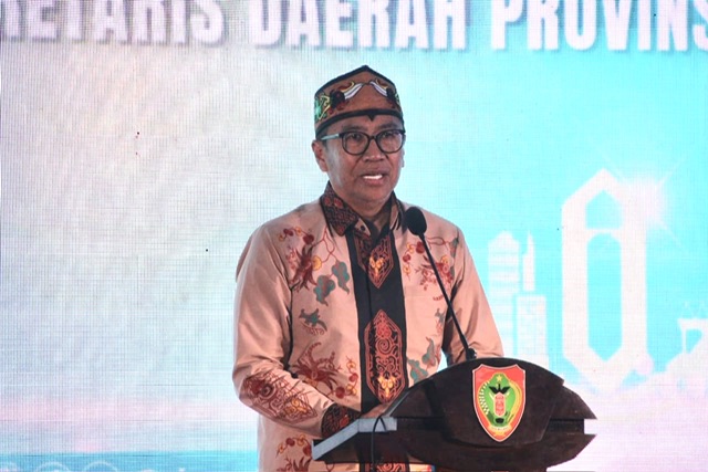 Pemprov Kalteng Anugerahkan SIDARA Award 2025 untuk Produsen dan Operator Data Terbaik