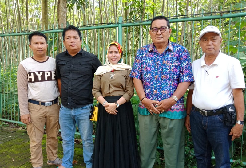 Kominfo Bersama Pengurus PWI Kapuas Hadiri HPN 2019 Surabaya