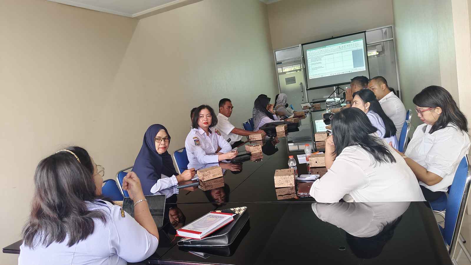 Asistensi Mekanisme Persiapan Data Dukung Evaluasi Kelembagaan Provinsi Kalimantan Tengah