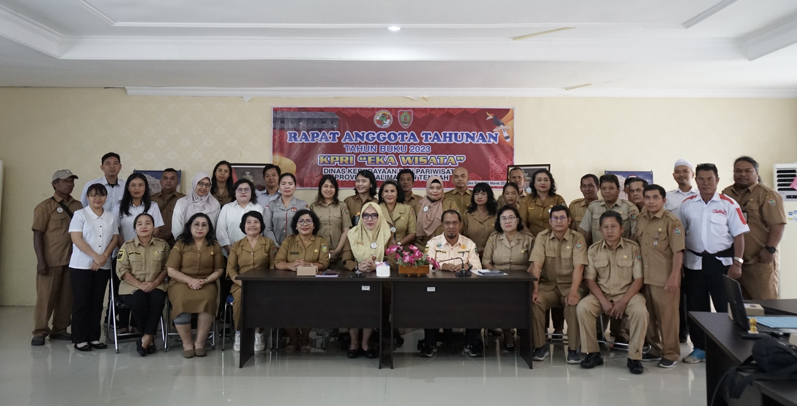 Disbudpar Prov. Kalteng Selenggarakan Rapat Anggota Tahunan Koperasi Eka Wisata