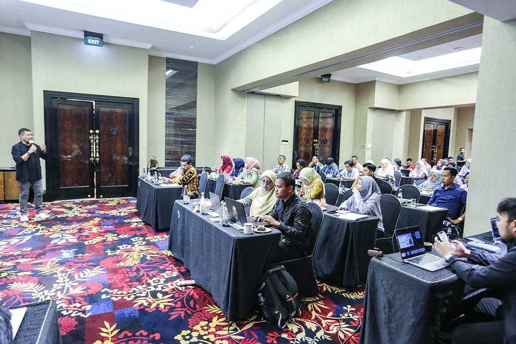 Dinas Kominfosantik Kalteng Ikuti Pelatihan Jurnalisme Pemerintah Ramah SEO