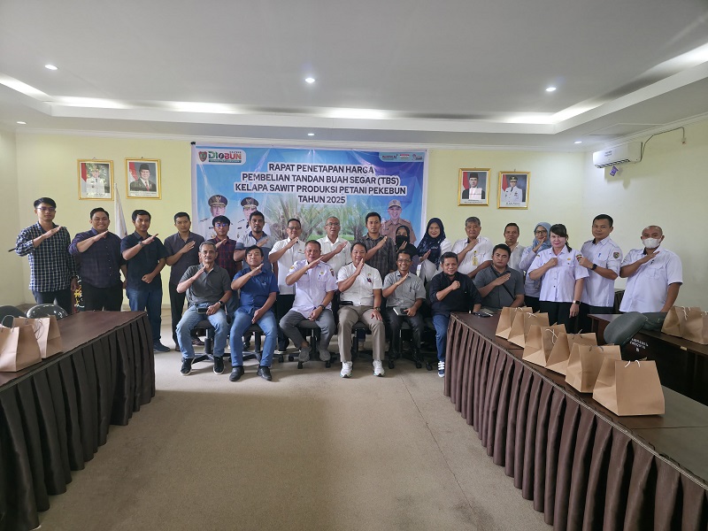 Hitung Harga Periode II Bulan Februari 2025, Disbun Prov. Kalteng Tetapkan Harga TBS Naik Sebesar Rp212,14