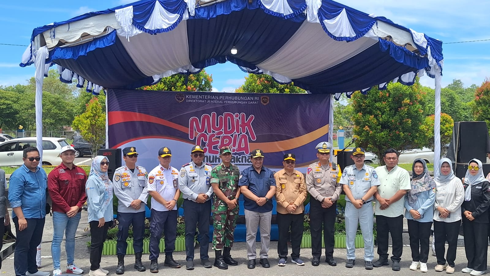 Kepala BKD Prov. Kalteng Turut Hadiri Pelepasan Program Mudik Gratis Lebaran 2024