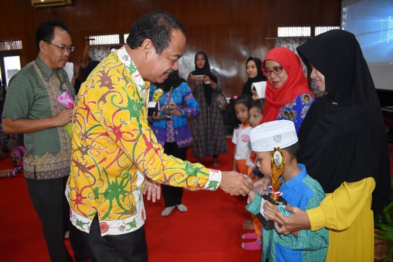 Plh Bupati Canangkan Program Gernas Baku 