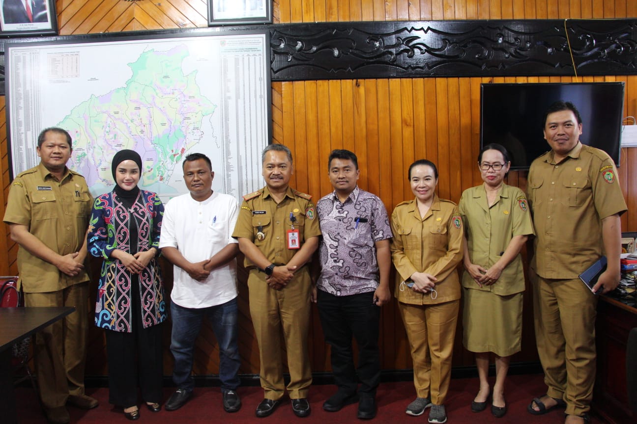 Kepala Disnakertrans Prov. Kalteng Terima Kunjungan Komisi I DPRD Kab. Lamandau