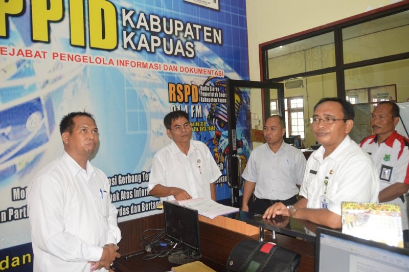 Dinas Kominfopersantik Kabupaten Katingan Kaji KIM di Kapuas