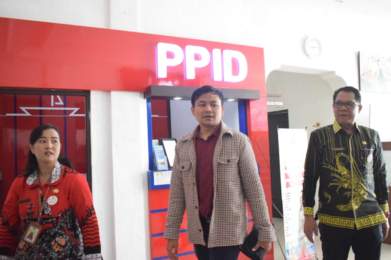 Wakil Ketua Komisi Informasi Pusat Apresiasi PPID Dislutkan Prov. Kalteng