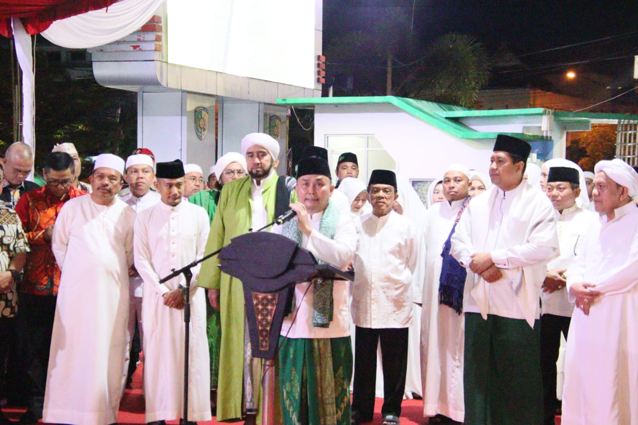 Gubernur Kalteng H. Sugianto Sabran Launching Lampu Hias dan Air Mancur Jembatan Kahayan