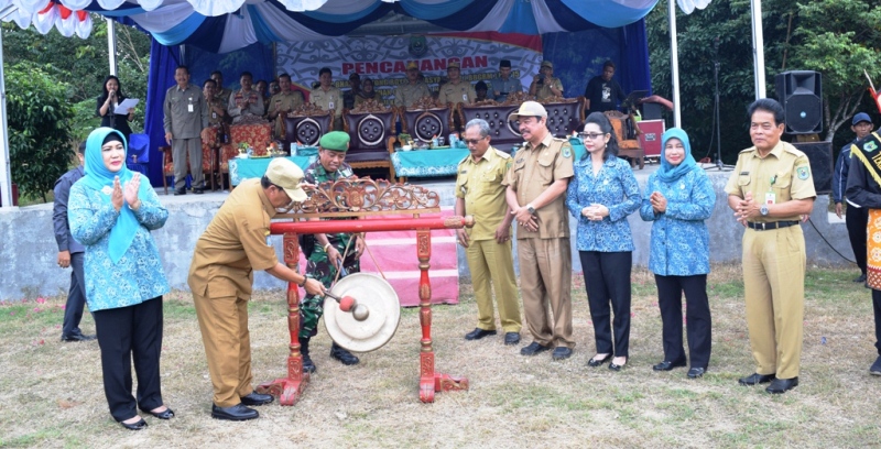 Pj Bupati Canangkan BBGRM Ke 15, HKG PKK Ke 46 Dan Hari Keluarga Ke 25