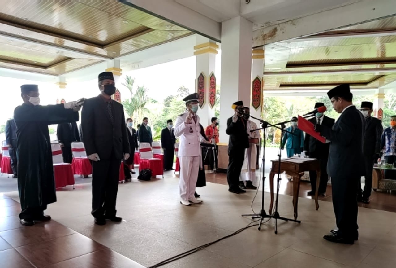 Bupati Katingan Lantik  Pejabat Administrator dan Pengawas di Lingkungan Pemerintah Kabupaten Katingan