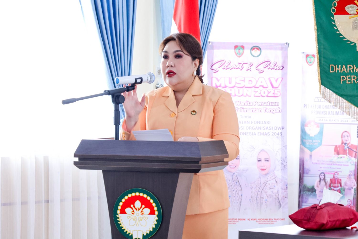 Ketua DWP Kalteng Kukuhkan Pengurus Kabupaten dan Kota, Dorong Perempuan Jadi Katalis Perubahan Sosial   