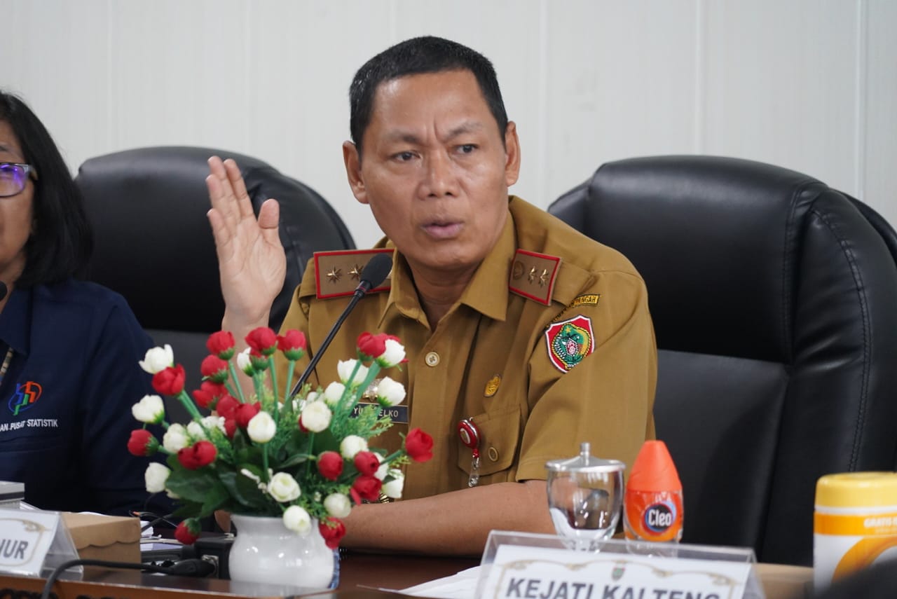 Evaluasi Inflasi Kalteng, Sahli Yuas Eko Pimpin Rapat TPID terhadap Rilis BPS bulan September 2024