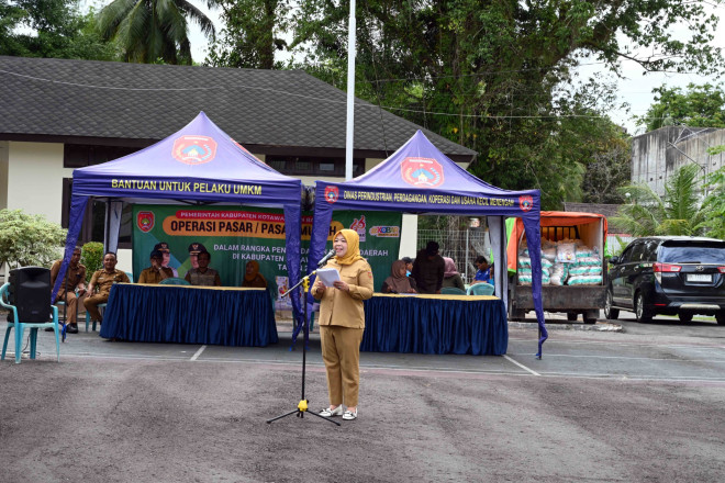 Kendalikan Inflasi, Pemkab Kobar Gelar Pasar Murah