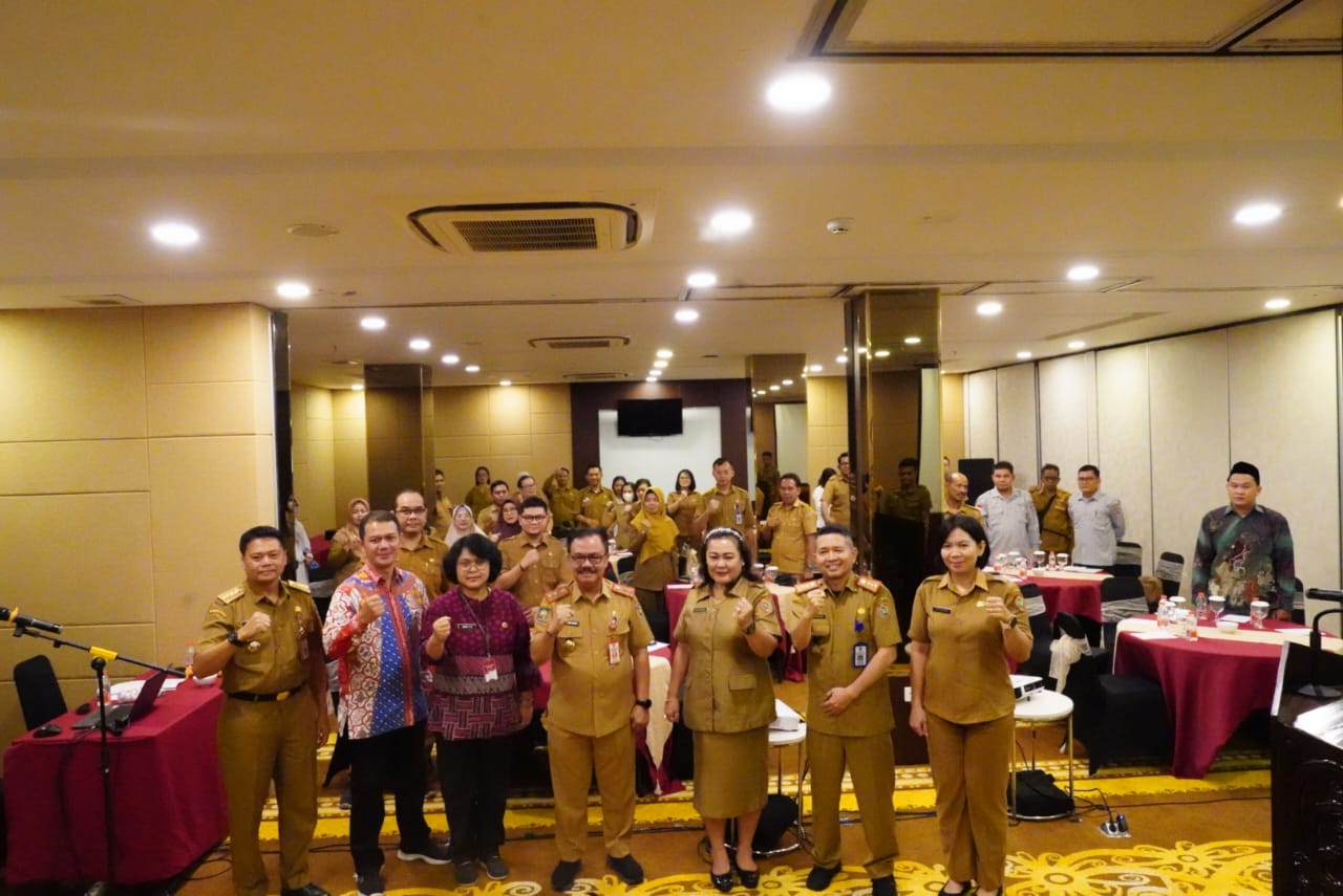 Sahli Gubernur Herson B. Aden Buka Rapat Evaluasi Kerja Sama Daerah Tahun 2023