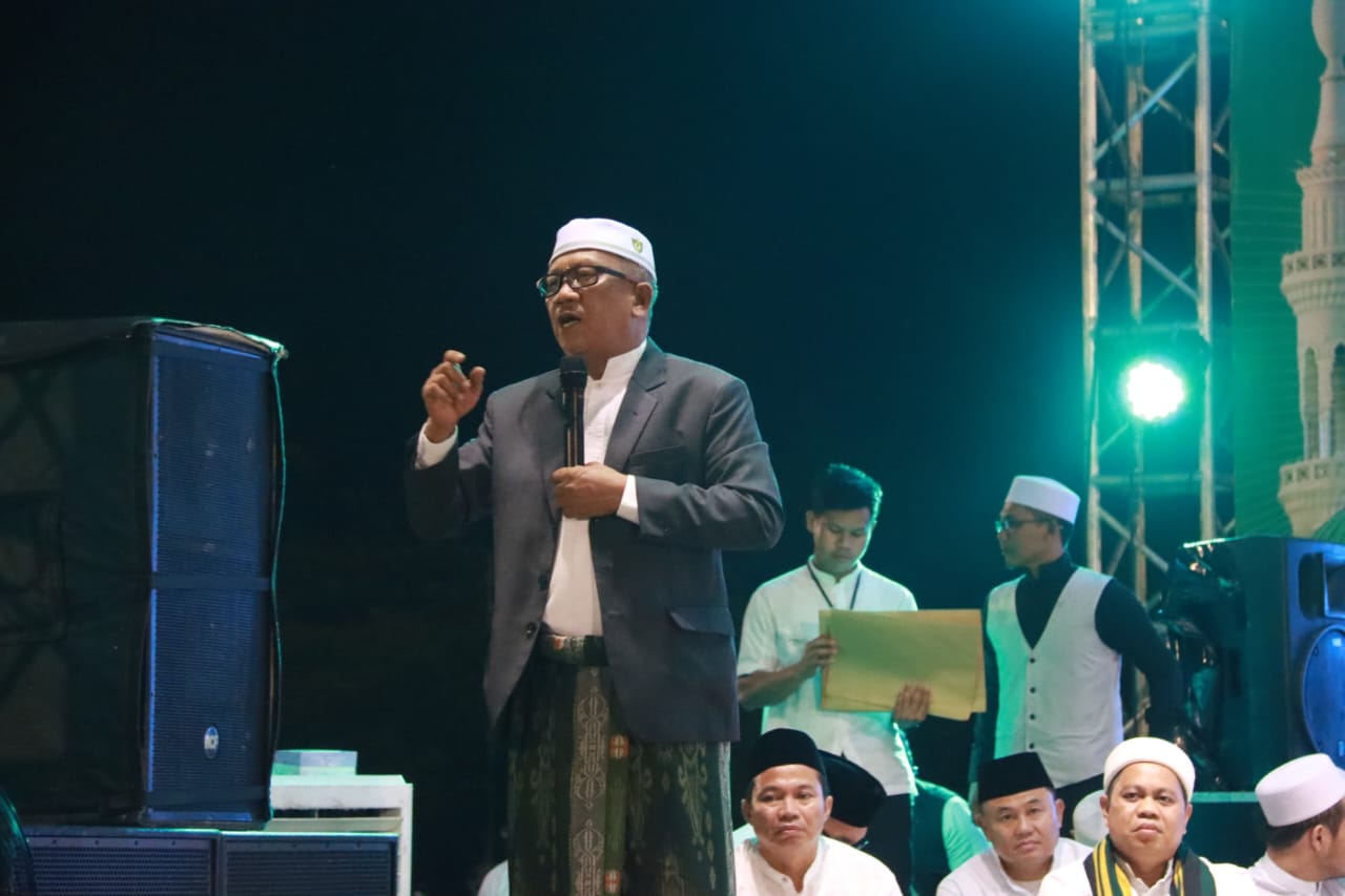 Hadirkan Habib Ali Zainal Abidin bin Segaf Assegaf, Ribuan Umat Muslim Padati Kalteng Bersholawat di Katingan