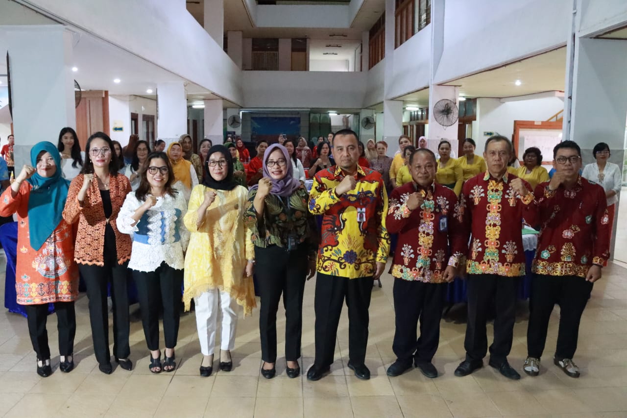 Asisten Adum Sri Suwanto Buka secara Resmi Sosialisasi Pendidikan Politik untuk Perempuan Tahun 2023