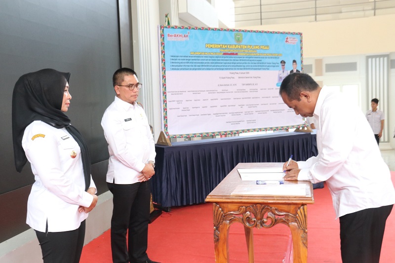 Pemkab Pulang Pisau Canangkan Zona Integritas Menuju WBK dan Perkuat Komitmen ASN BerAKHLAK 2025