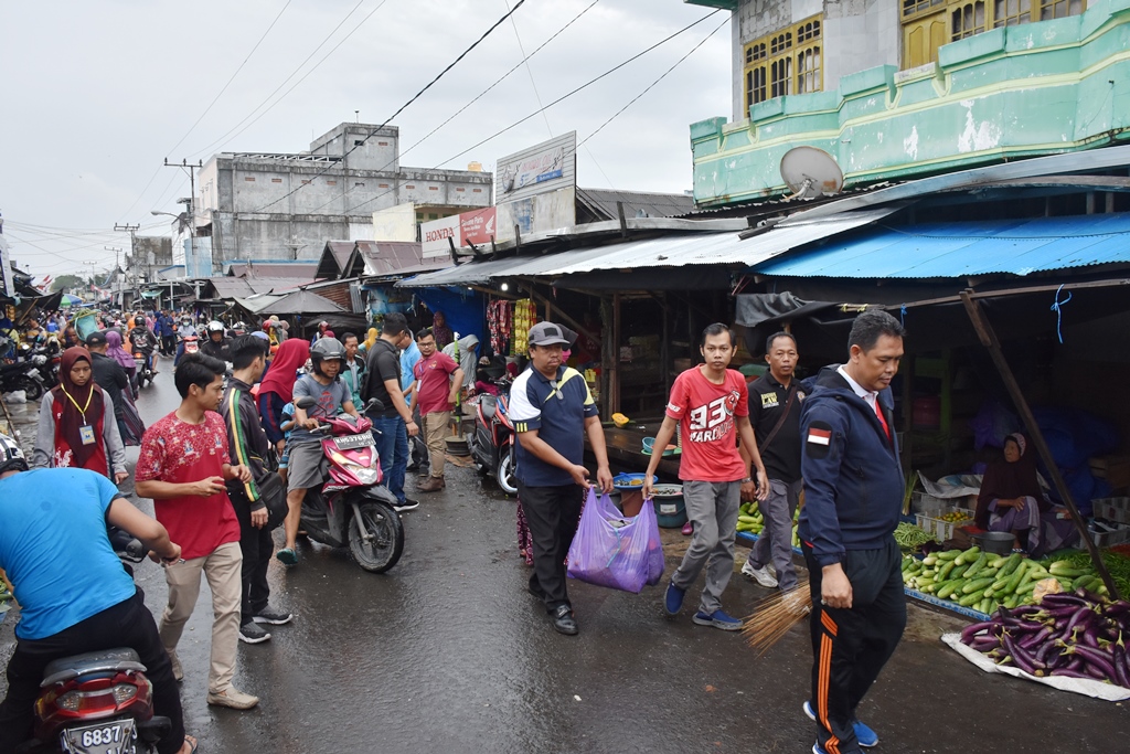 Penilaian Adipura, Jumat Bersih Terus Digalakan