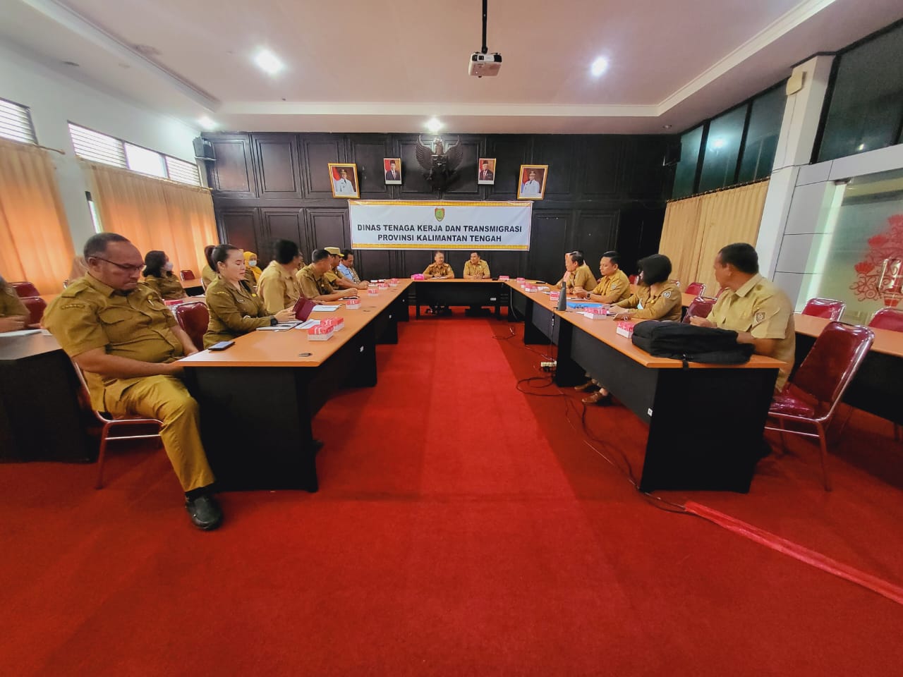Disnakertrans Prov. Kalteng Terima Kunjungan Kerja dari Disnakertrans Kab.Seruyan