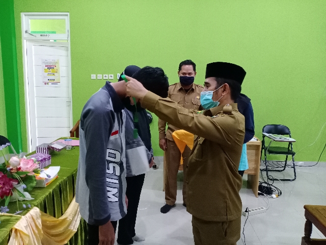 Kuatkan Kepemimpinan Siswa, MTsN 2 Palangka Raya Berikan Diklat LDK Bagi Pengurus Osim