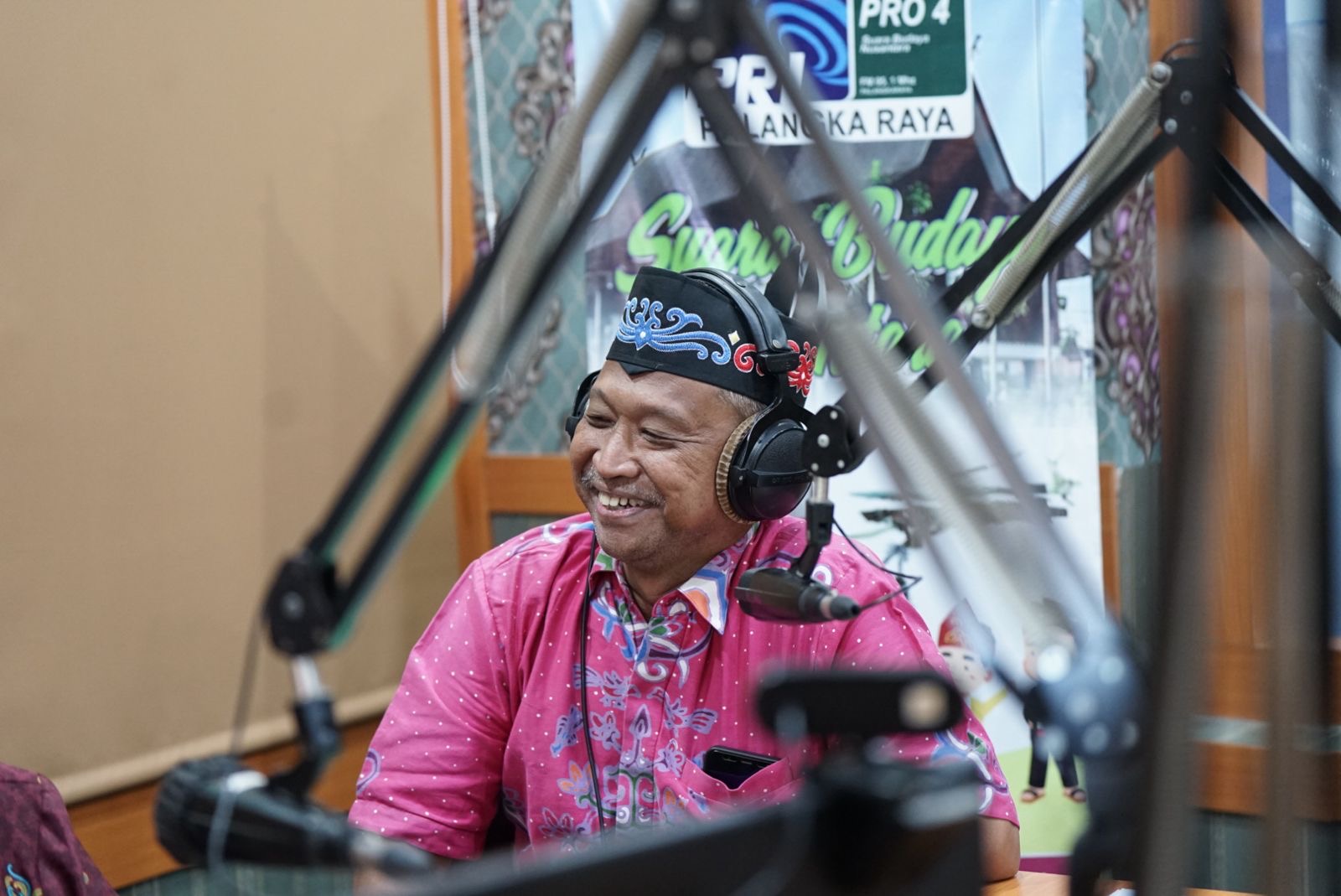 Disbudpar Prov. Kalteng Promosikan Pariwisata di Suara Budaya Nusantara RRI Pro4