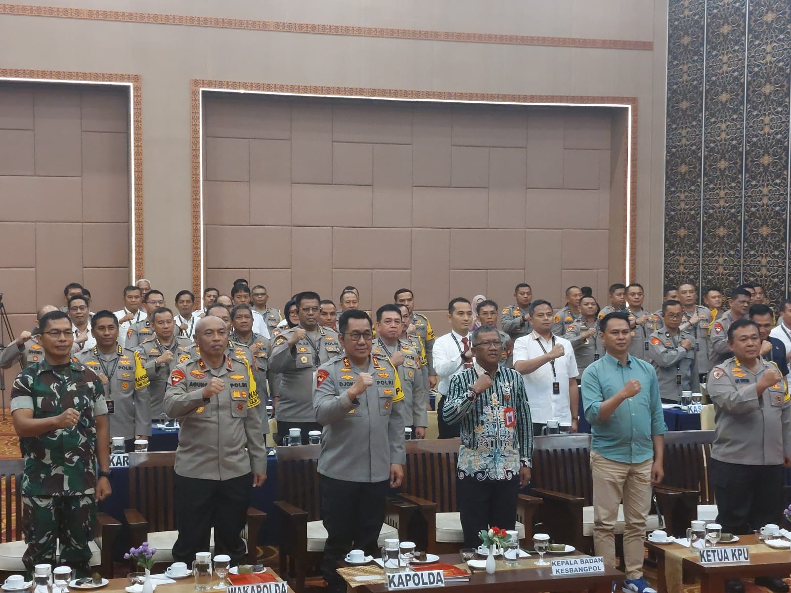 Wakili Gubernur Kalimantan Tengah, Kaban Kesbangpol Sampaikan Materi Potensi Konflik Sosial 2024