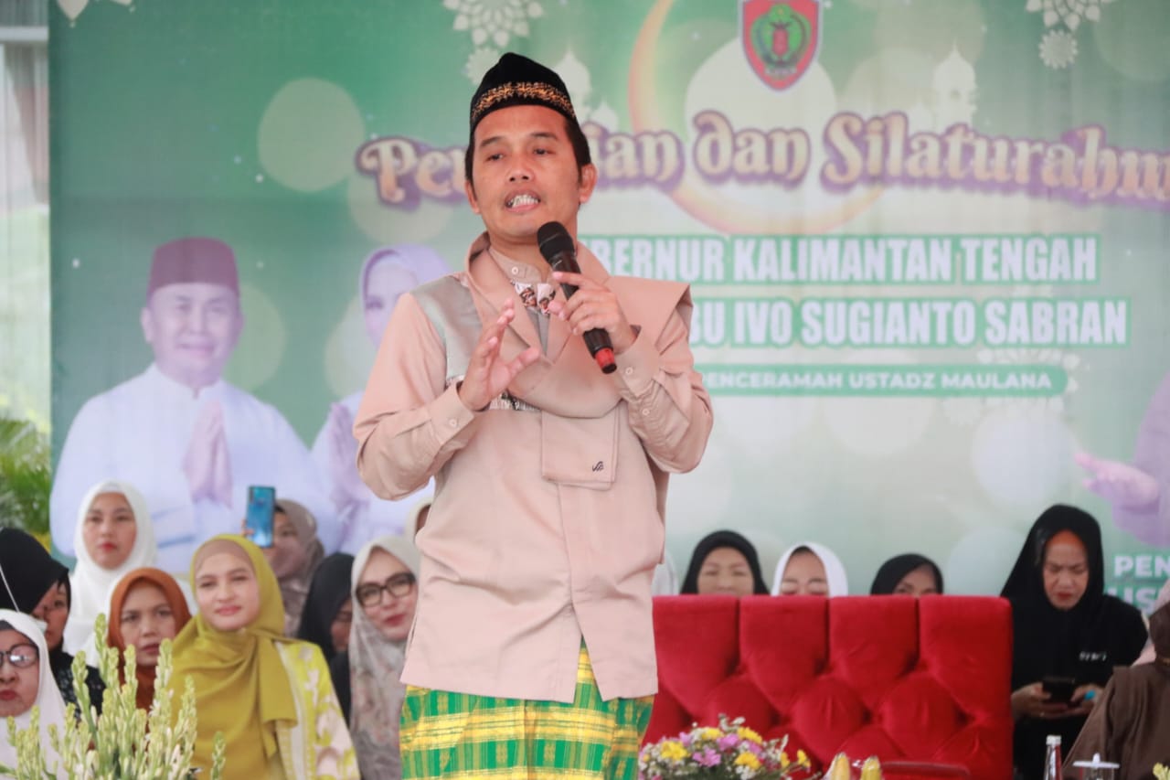 Ustadz Maulana Bak Magnet Dalam Pengajian Gubernur Kalteng dan Istri Hari Ini