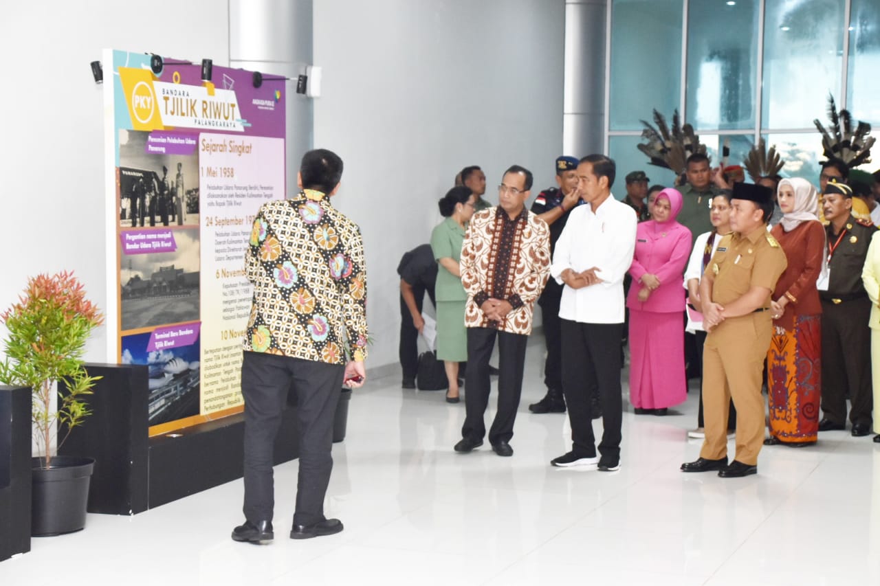 Presiden Jokowi Tiba Di Kalimantan Tengah
