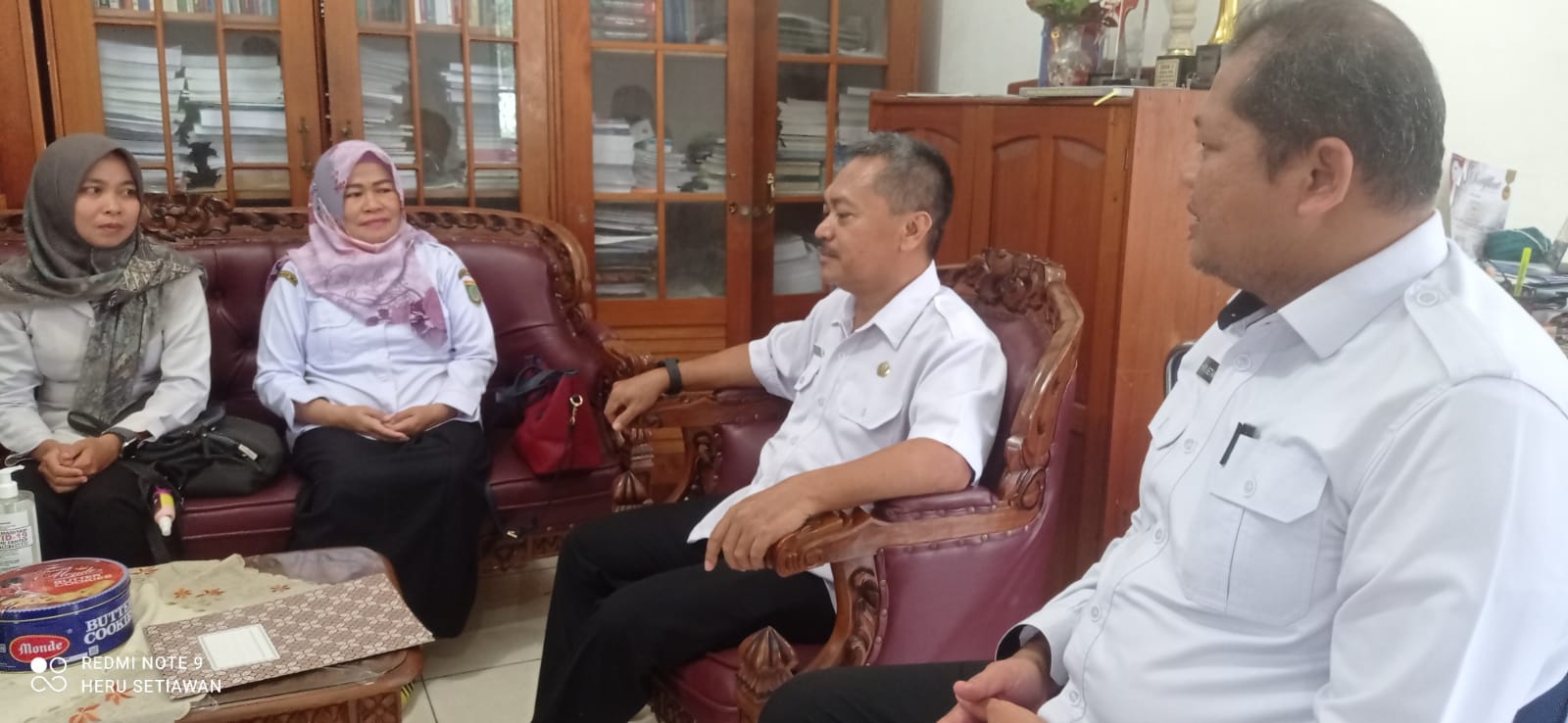 Disnakertrans Prov. Kalteng Menerima Kunjungan Disnakertrans Kab. Barsel