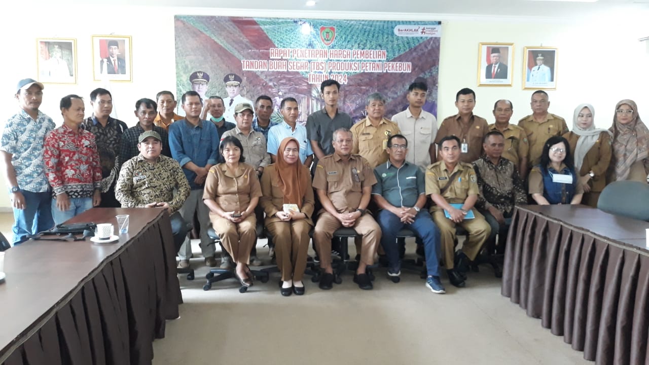 Periode II Bulan April 2024 Harga TBS Turun, Disbun Kalteng Gelar Rapat Penetapan Harga TBS