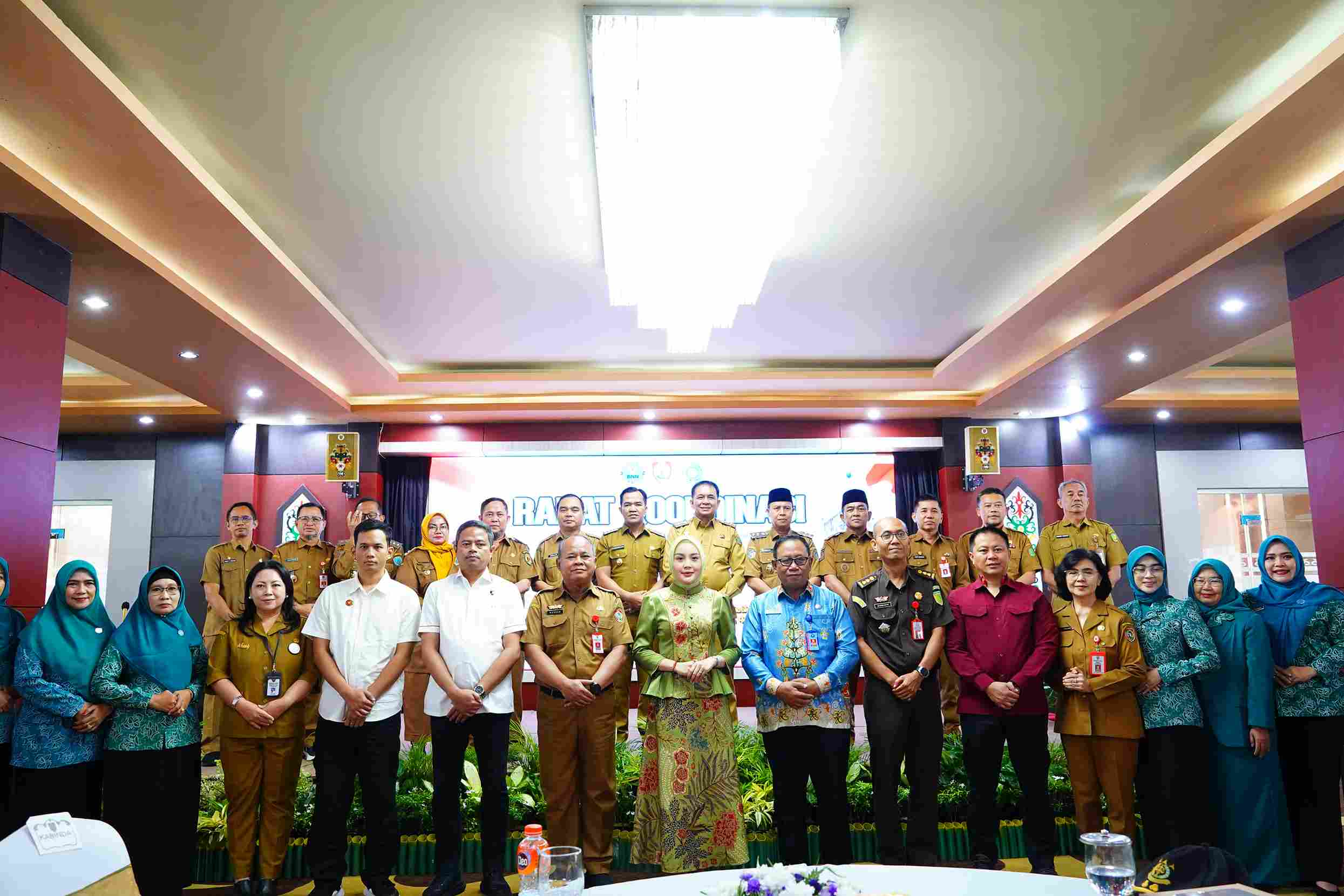 Dengan Semangat Huma Betang, Badan Kesbangpol Prov. Kalteng Kuatkan Komitmen Bersama Perangi Narkotika