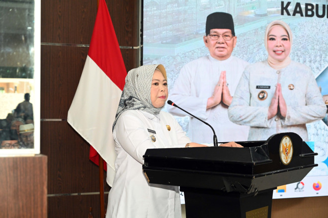 Bupati Hj. Nurhidayah Resmi Lepas 136 Jemaah Calon Haji Asal Kobar