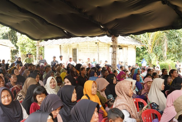 Kunjungan Kerja ke Desa Riam Durian, Gubernur Kalteng Tegaskan Komitmen “Membangun dari Desa”