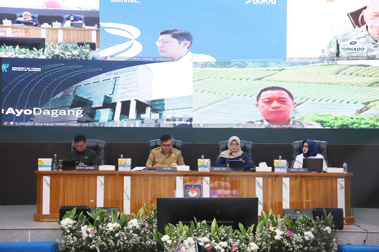 Kemendagri Minta Kepala Daerah Galakkan Gerakan Tanam Cabai untuk Kendalikan Harga