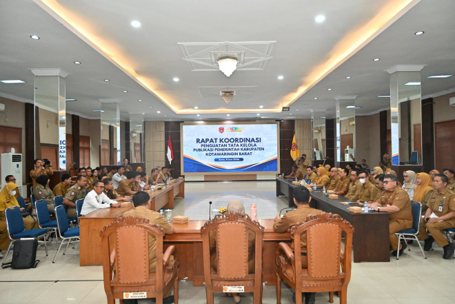 Perkuat Tata Kelola Publikasi, Bupati Kobar Tekankan Sinergi Informasi dan Transparansi