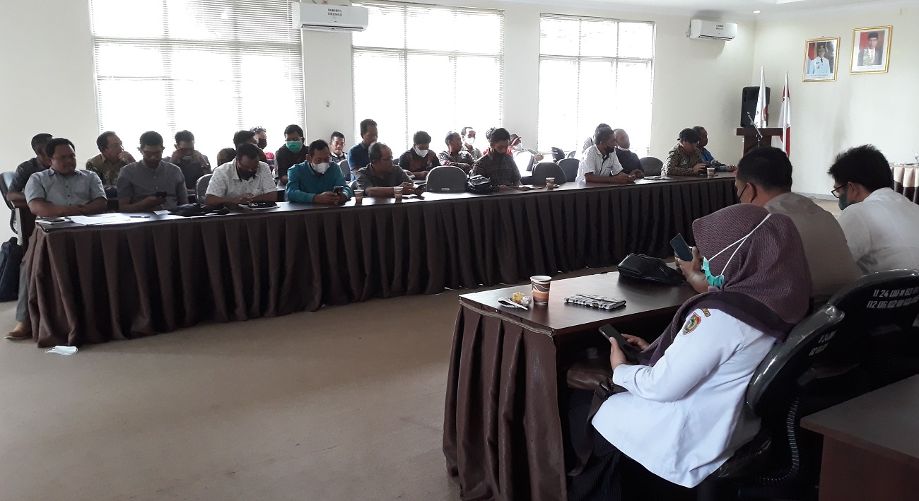Disbun Prov. Kalteng Gelar Rapat Penetapan Harga TBS Periode Juni 2023