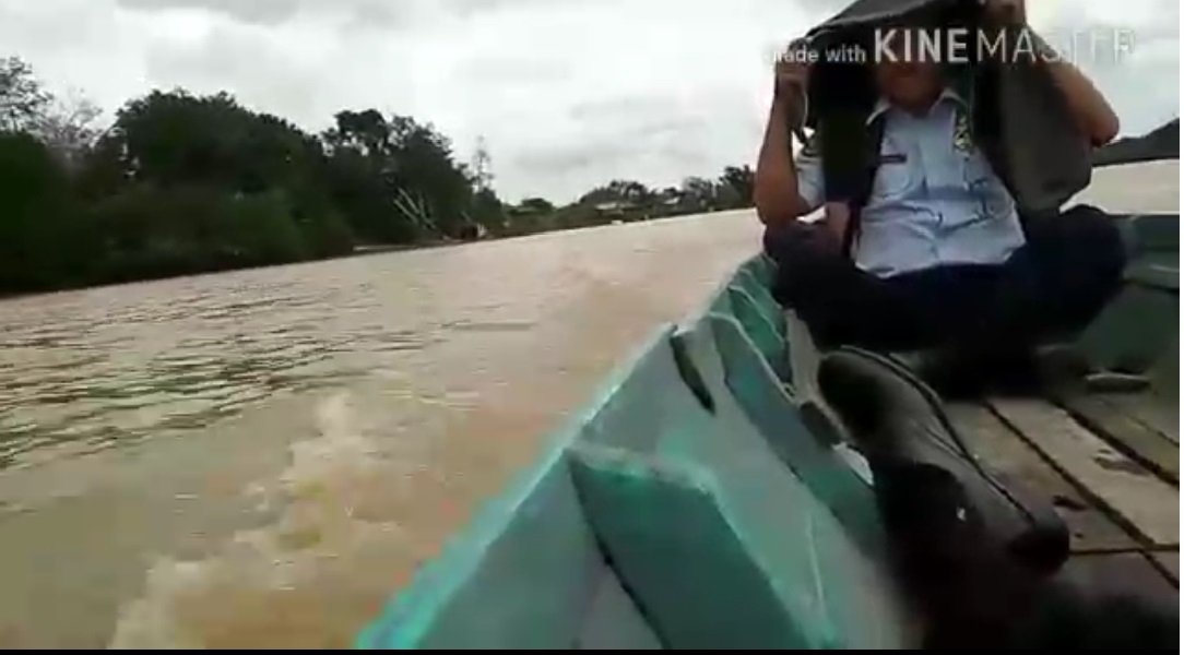 Laksanakan Tugas Mulia PK Bapas Litmas Berjuang Jelajahi Pedalaman dan Sungai Kalimantan