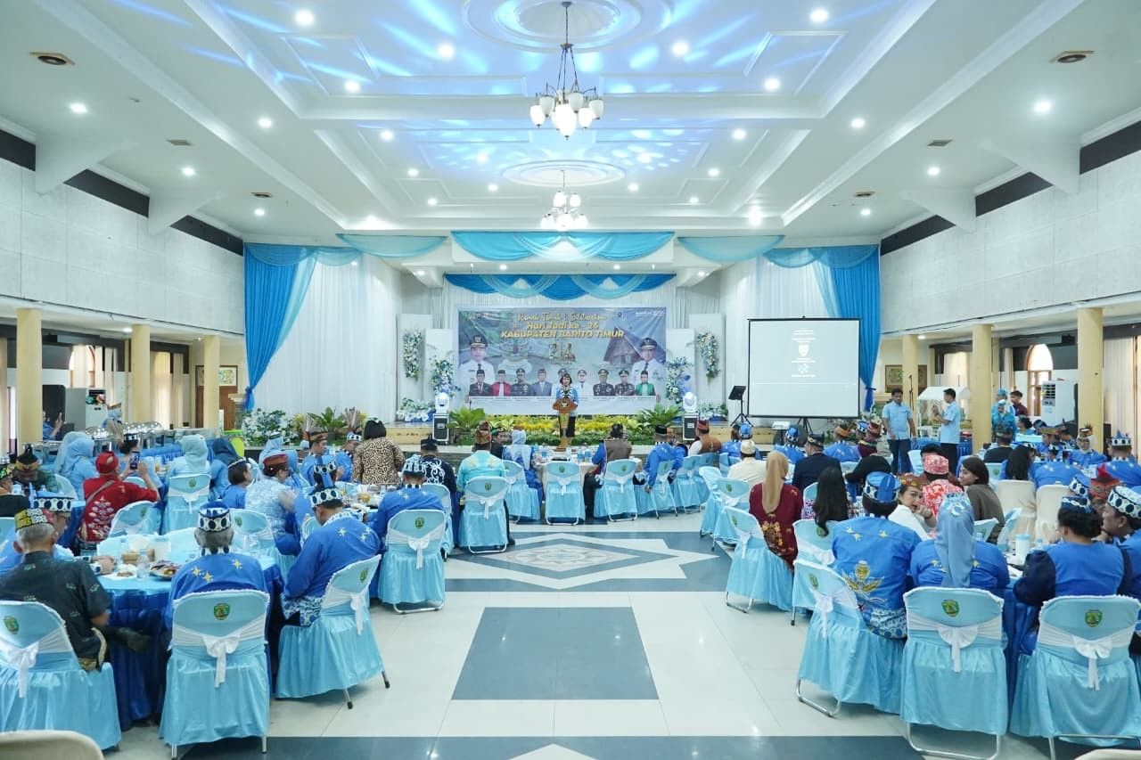 Sekda Kalteng Hadiri Ramah Tamah Hari Jadi ke-24 Barito Timur, Tegaskan Persatuan dan Kemandirian Daerah   