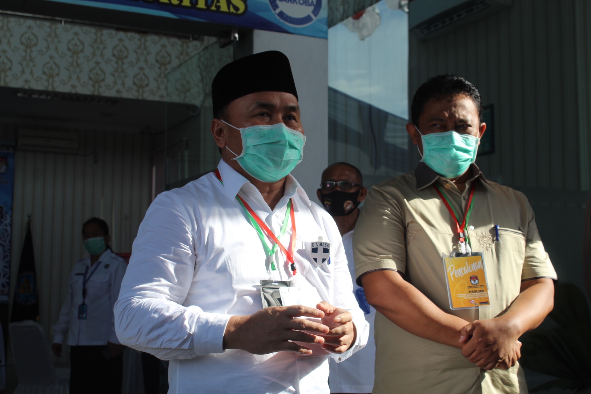 Dua Pasangan Bakal Calon Gubernur dan Wakil Gubernur Kalteng Ikuti Tes Pemeriksaan Bebas Narkoba