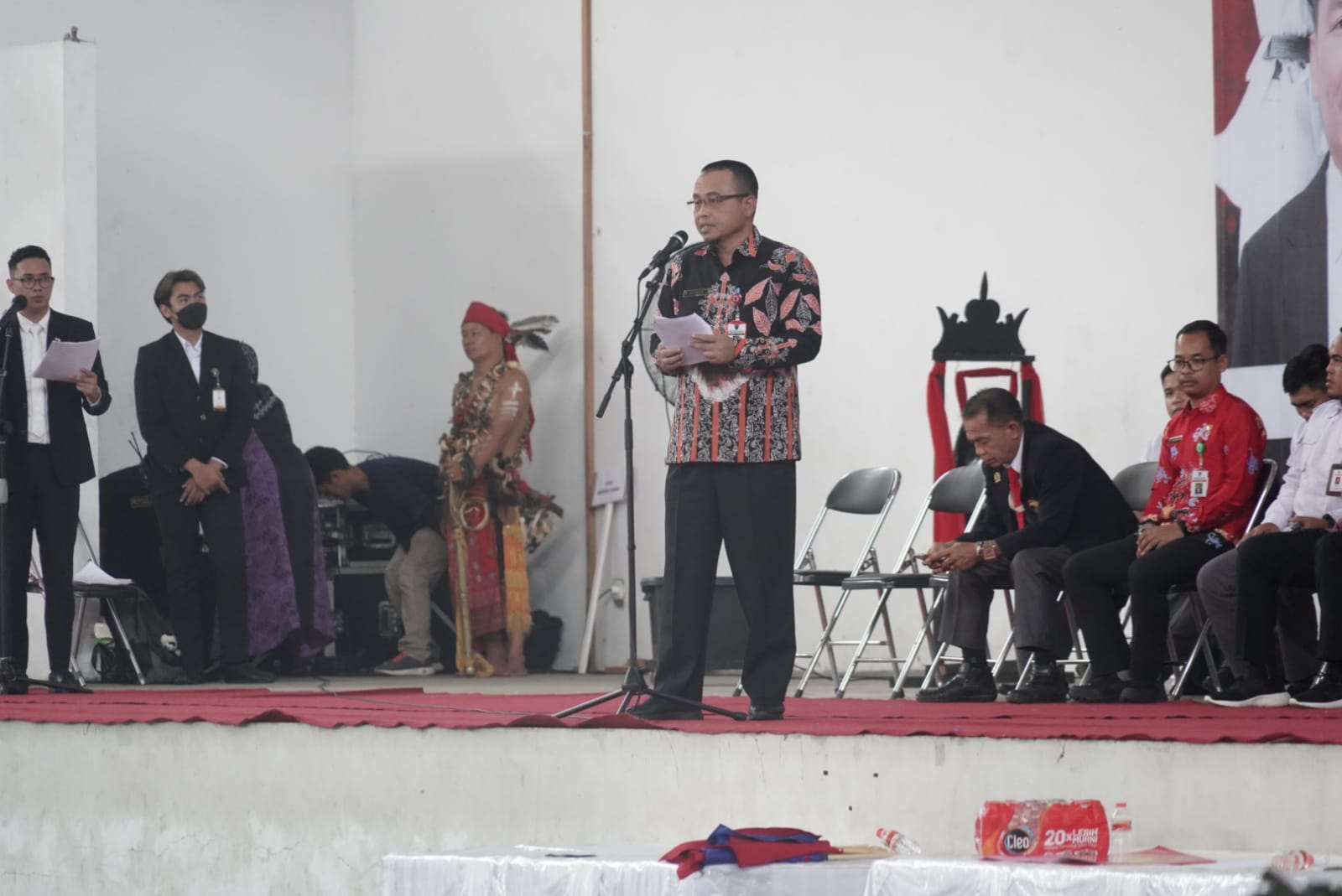 Asisten Adum Sri Suwanto Buka Secara Resmi Kejuaraan Karate Piala H. Agustiar Sabran DPR RI 2022 Open se-Kalimantan