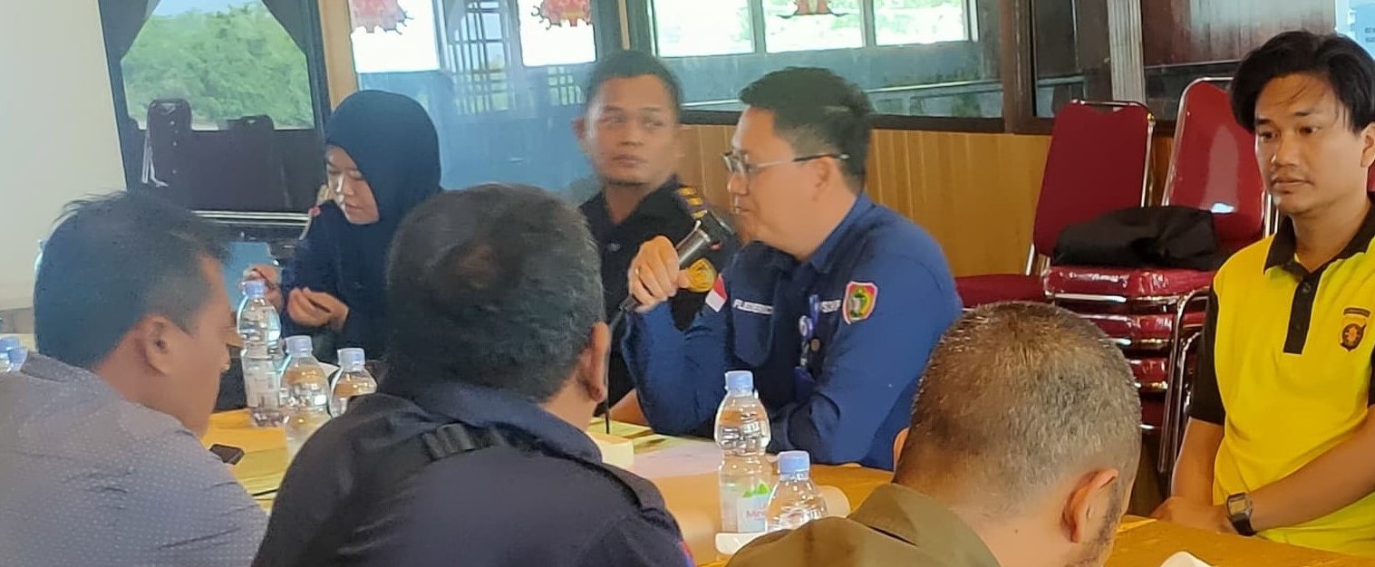 Dislutkan Prov. Kalteng Selenggarakan Sosialisasi dan Koordinasi Perizinan Kapal Pengangkut Ikan di Wilayah Kabupaten Kotawaringin Timur