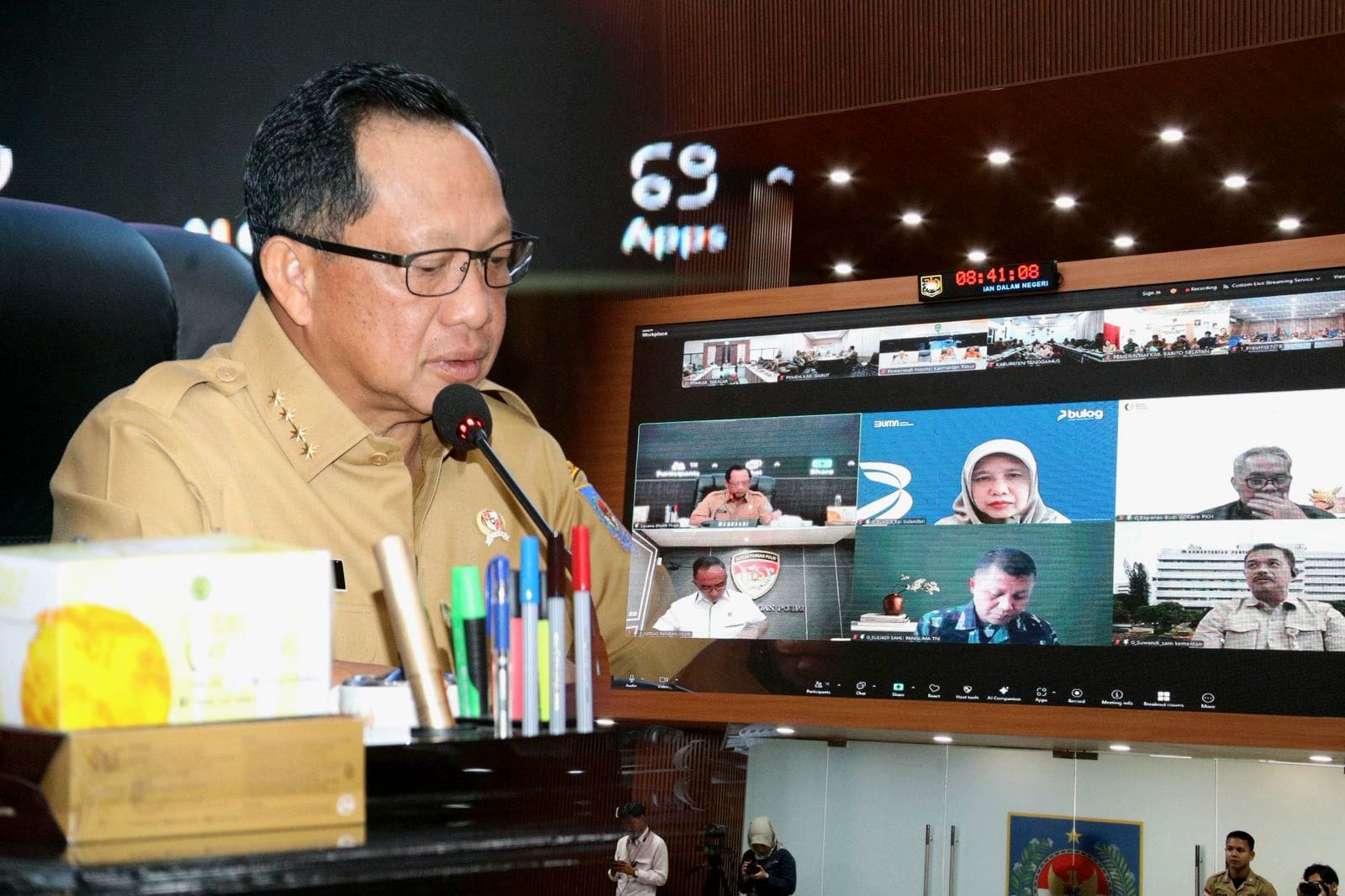 Turunkan Angka Kemiskinan Ekstrem, Mendagri Tekankan Bantuan ke Masyarakat Harus Tepat Sasaran