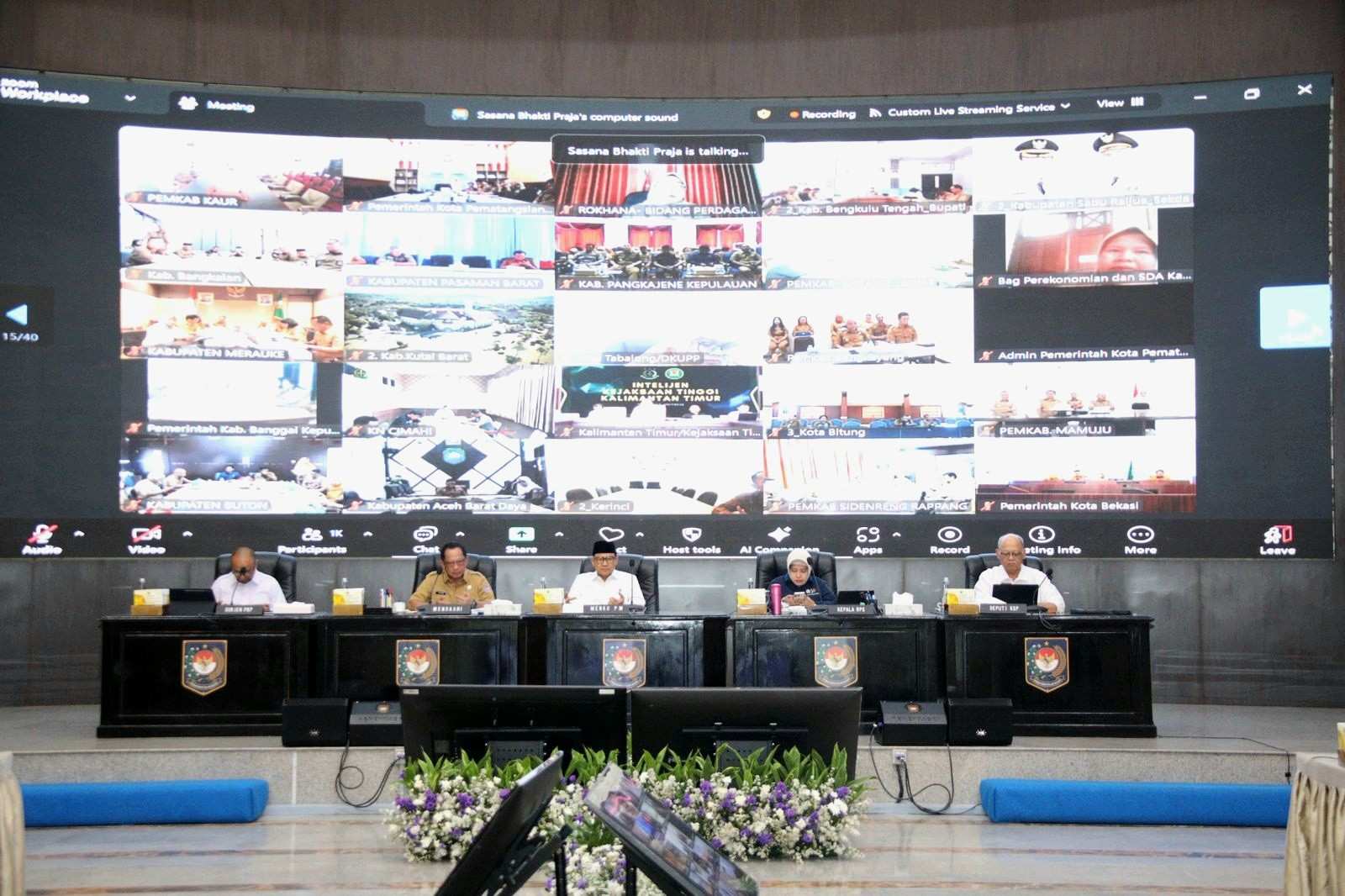 Turunkan Angka Kemiskinan Ekstrem, Mendagri Tekankan Bantuan ke Masyarakat Harus Tepat Sasaran