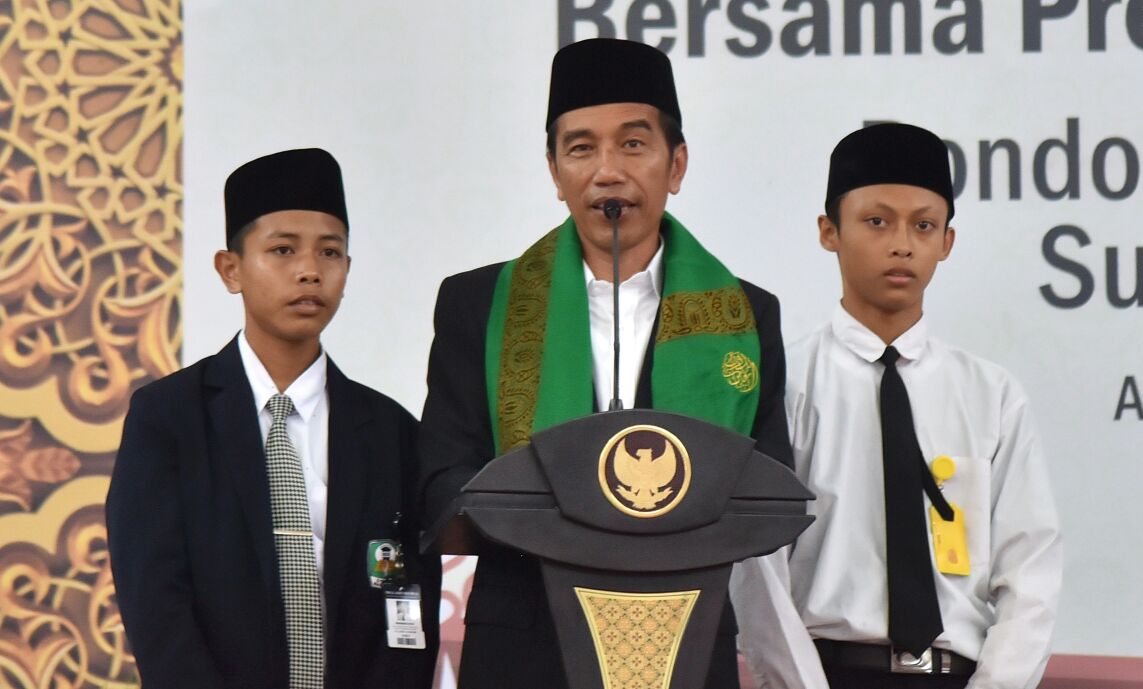 Presiden Bangga Santri Tanah Air Berprestasi dan Berkarakter Baik