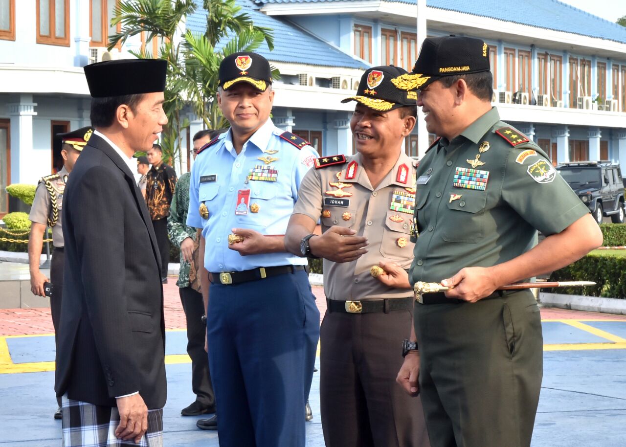 Ke Jawa Timur, Presiden Hadiri Hari Perdamaian Internasional Di Sumenep