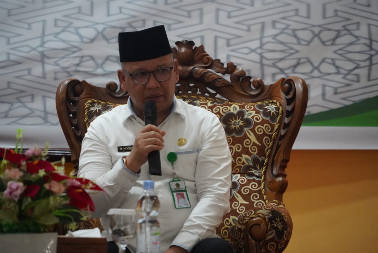 Kunjungan Komisi VIII, Asisten Bidang Pemkesra Katma F. Dirun Harapkan Ada Penambahan Kuota Jamaah Haji di Kalteng