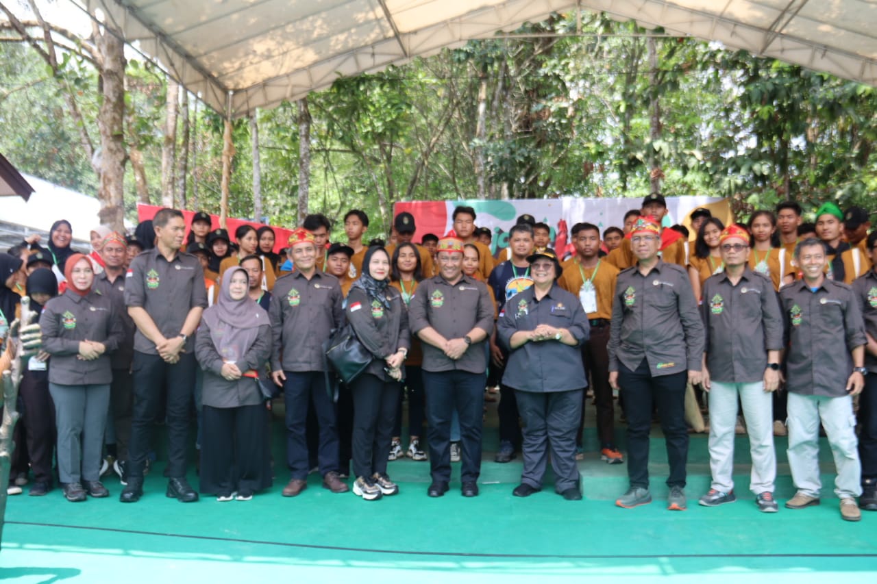 Menteri LHK Tetapkan Desa Tahawa Kabupaten Pulang Pisau Sebagai Desa Ramah Satwa